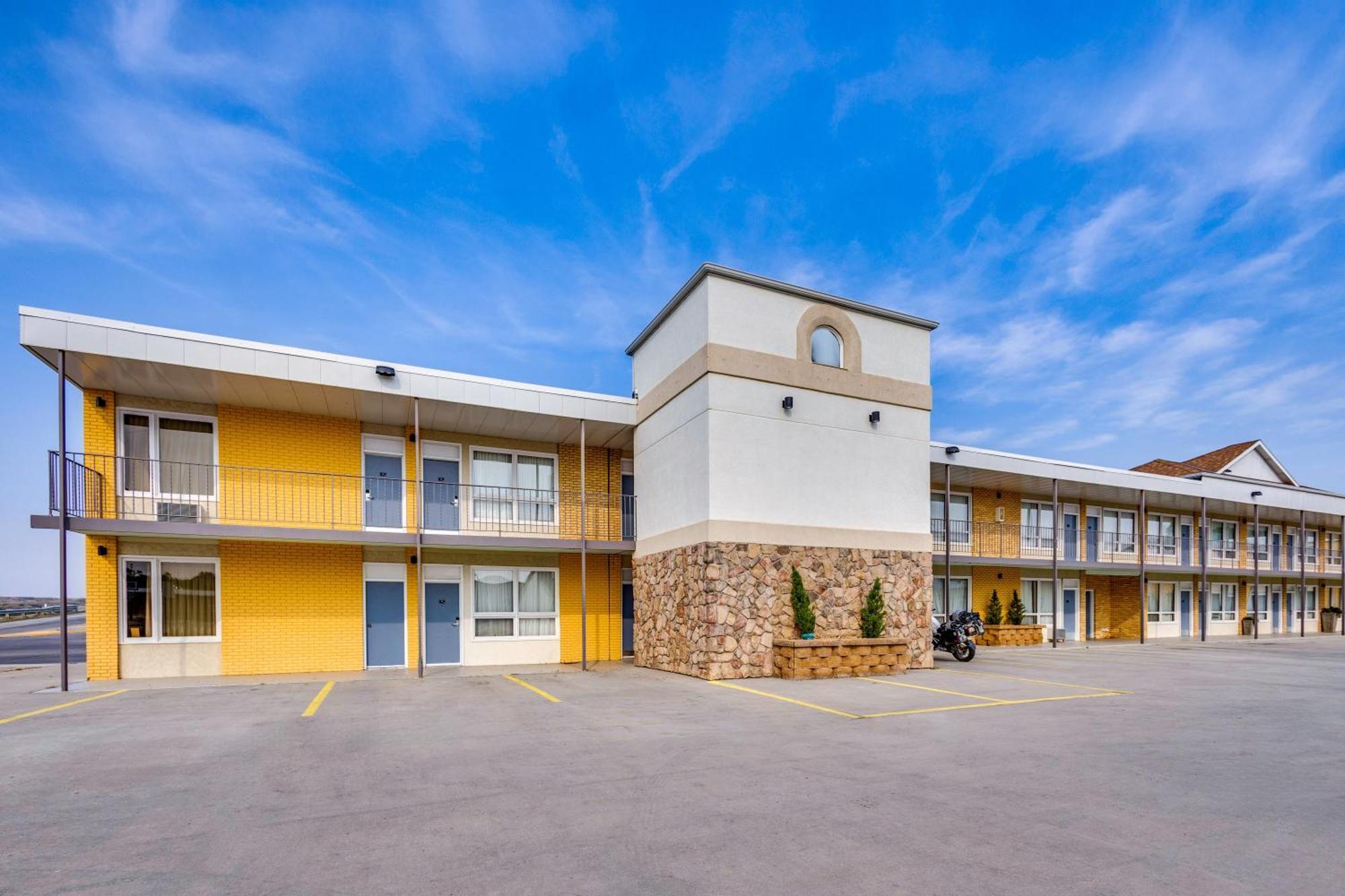 Best Western Lee'S Motor Inn Chamberlain Bagian luar foto