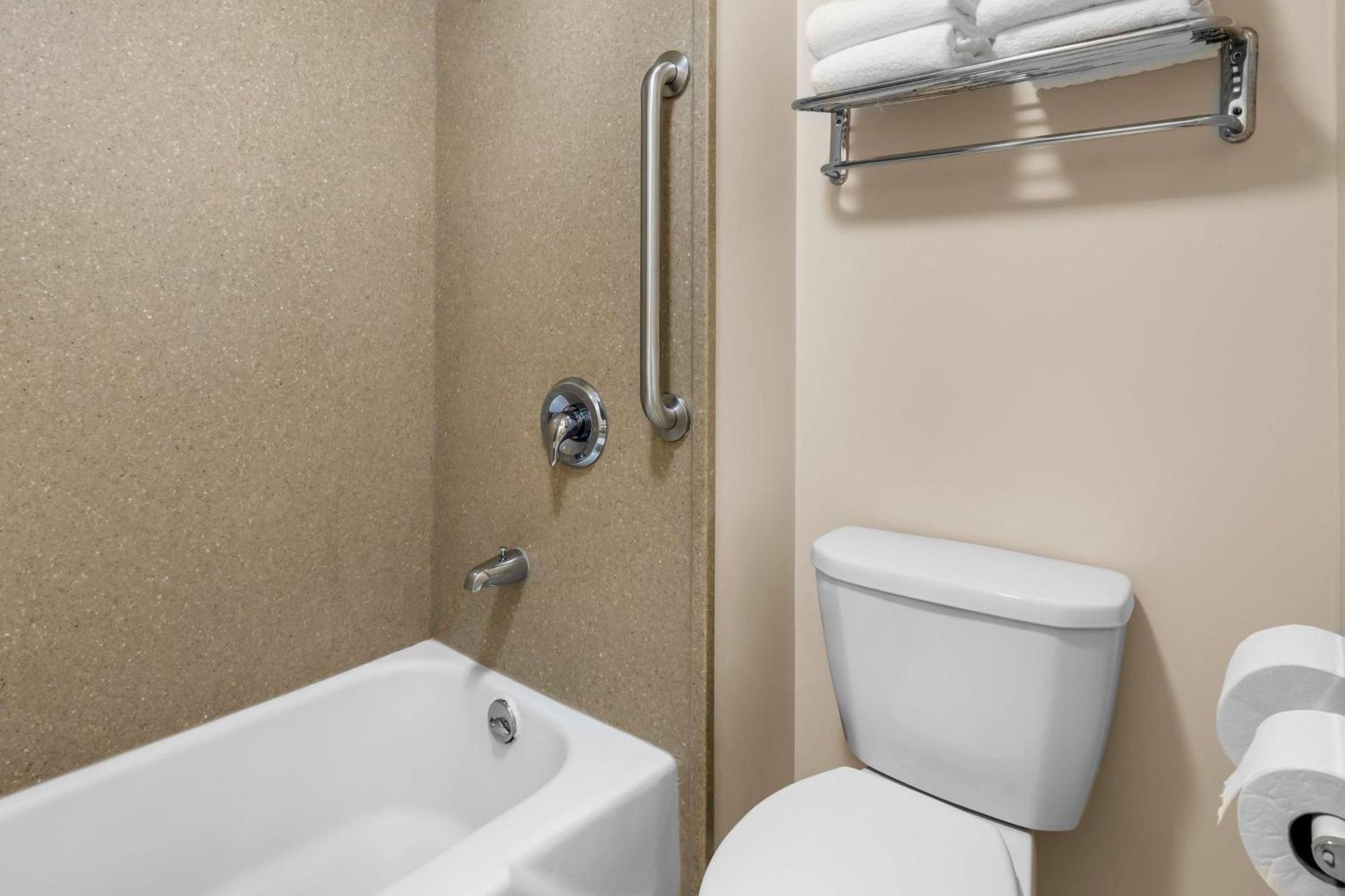 Best Western Lee'S Motor Inn Chamberlain Bagian luar foto