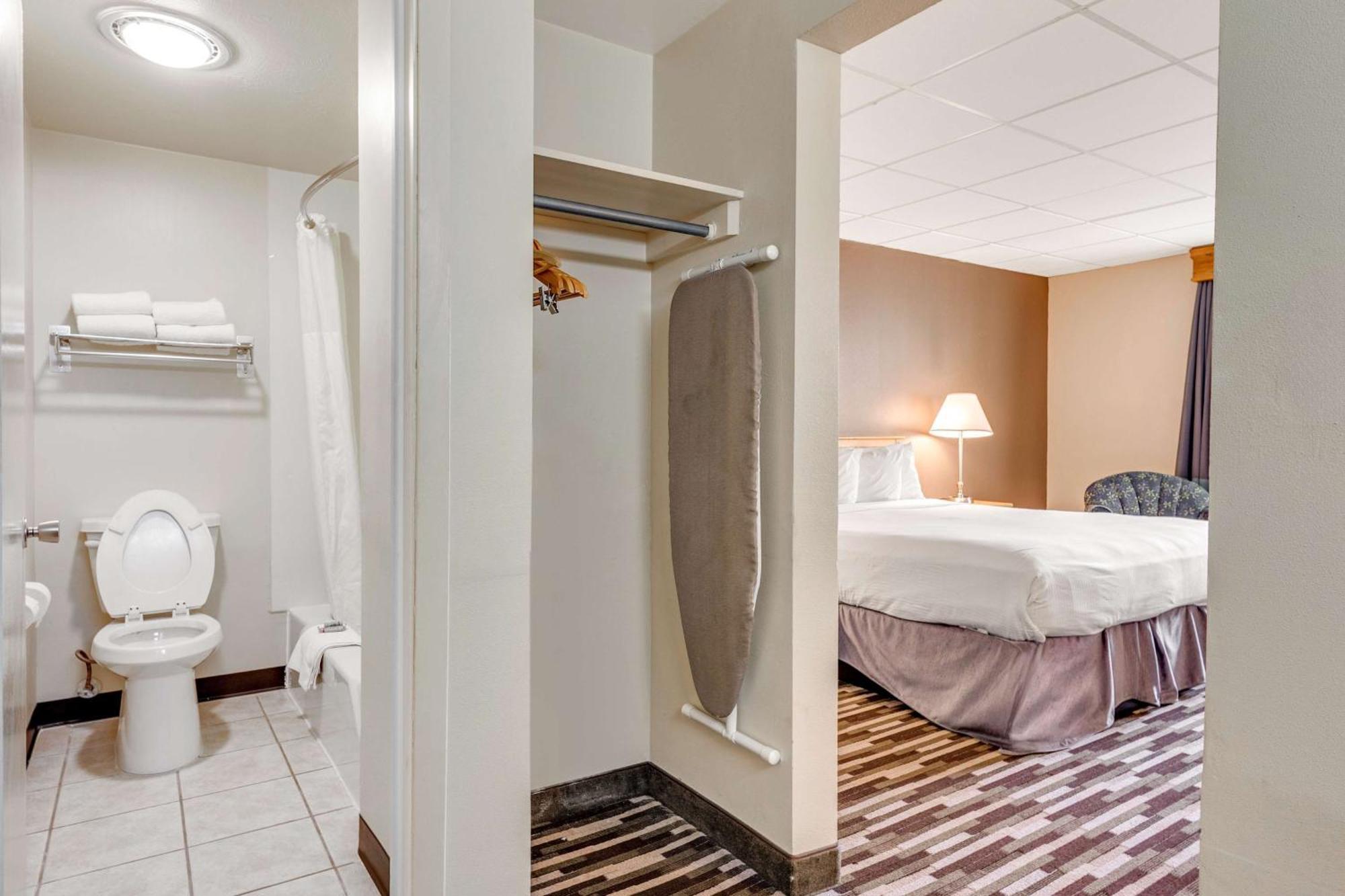 Best Western Lee'S Motor Inn Chamberlain Bagian luar foto