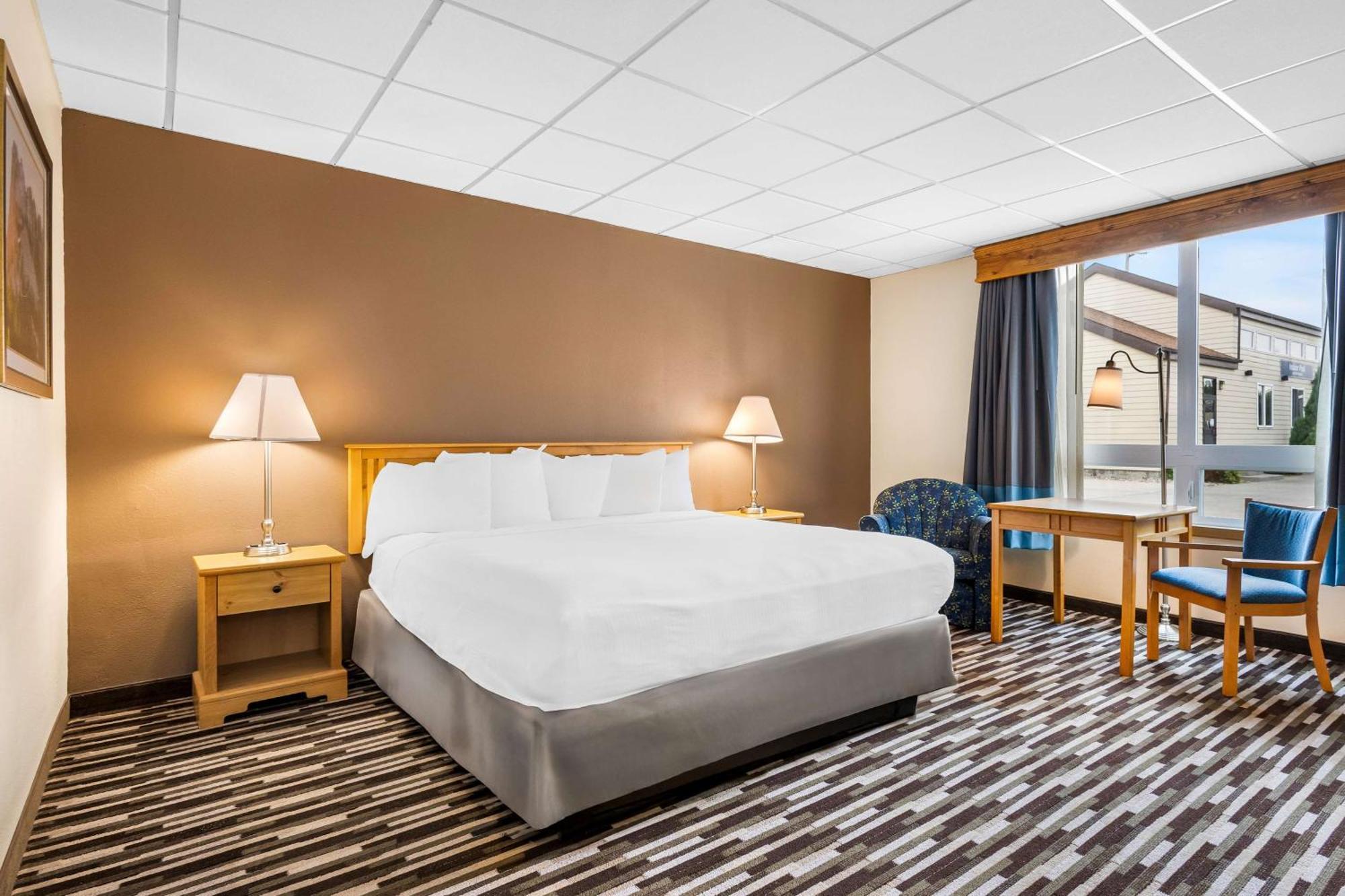 Best Western Lee'S Motor Inn Chamberlain Bagian luar foto