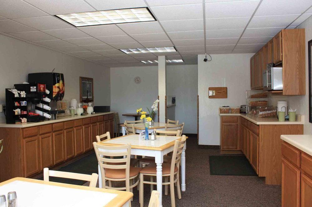 Best Western Lee'S Motor Inn Chamberlain Restoran foto