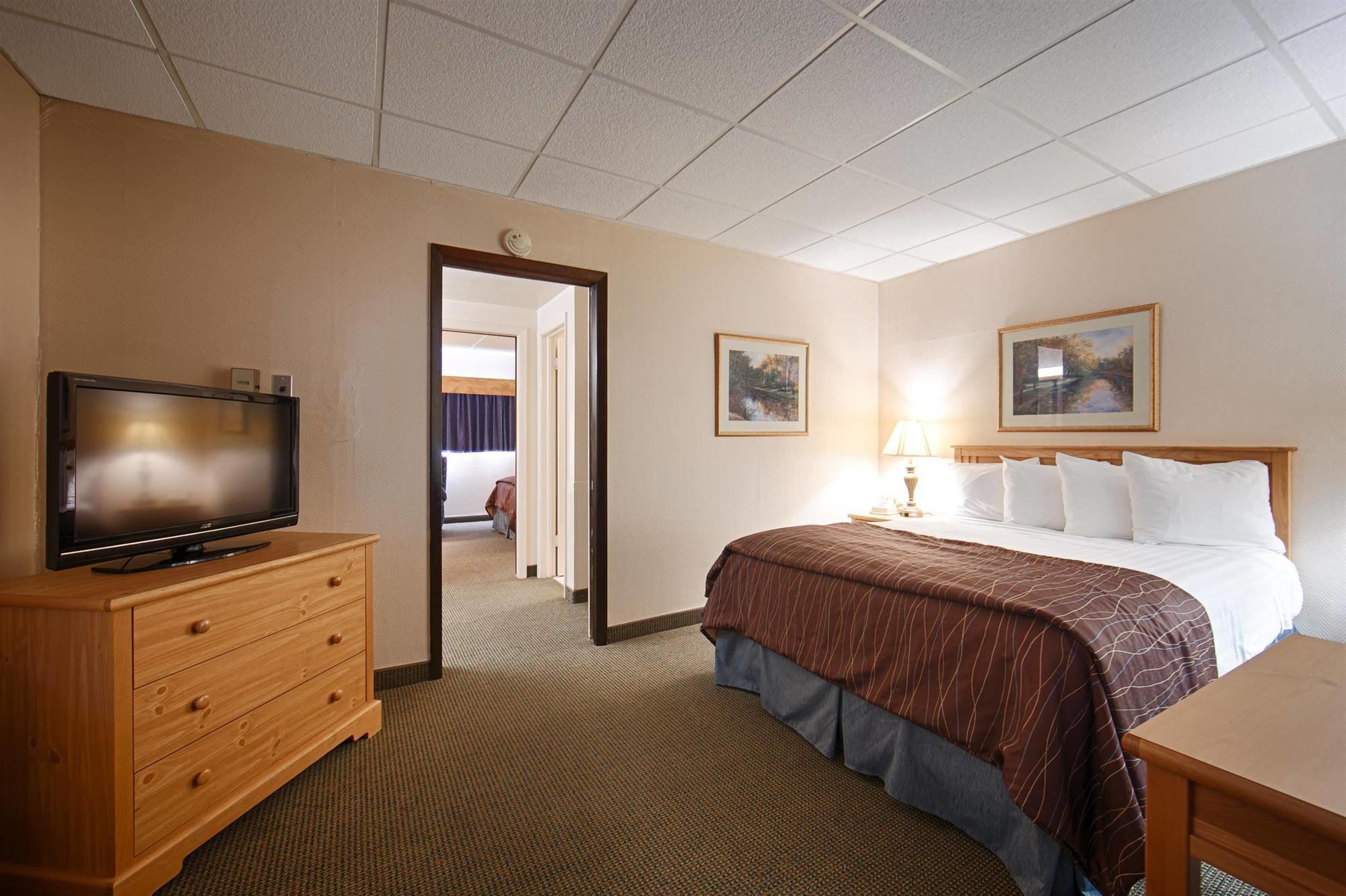 Best Western Lee'S Motor Inn Chamberlain Bagian luar foto